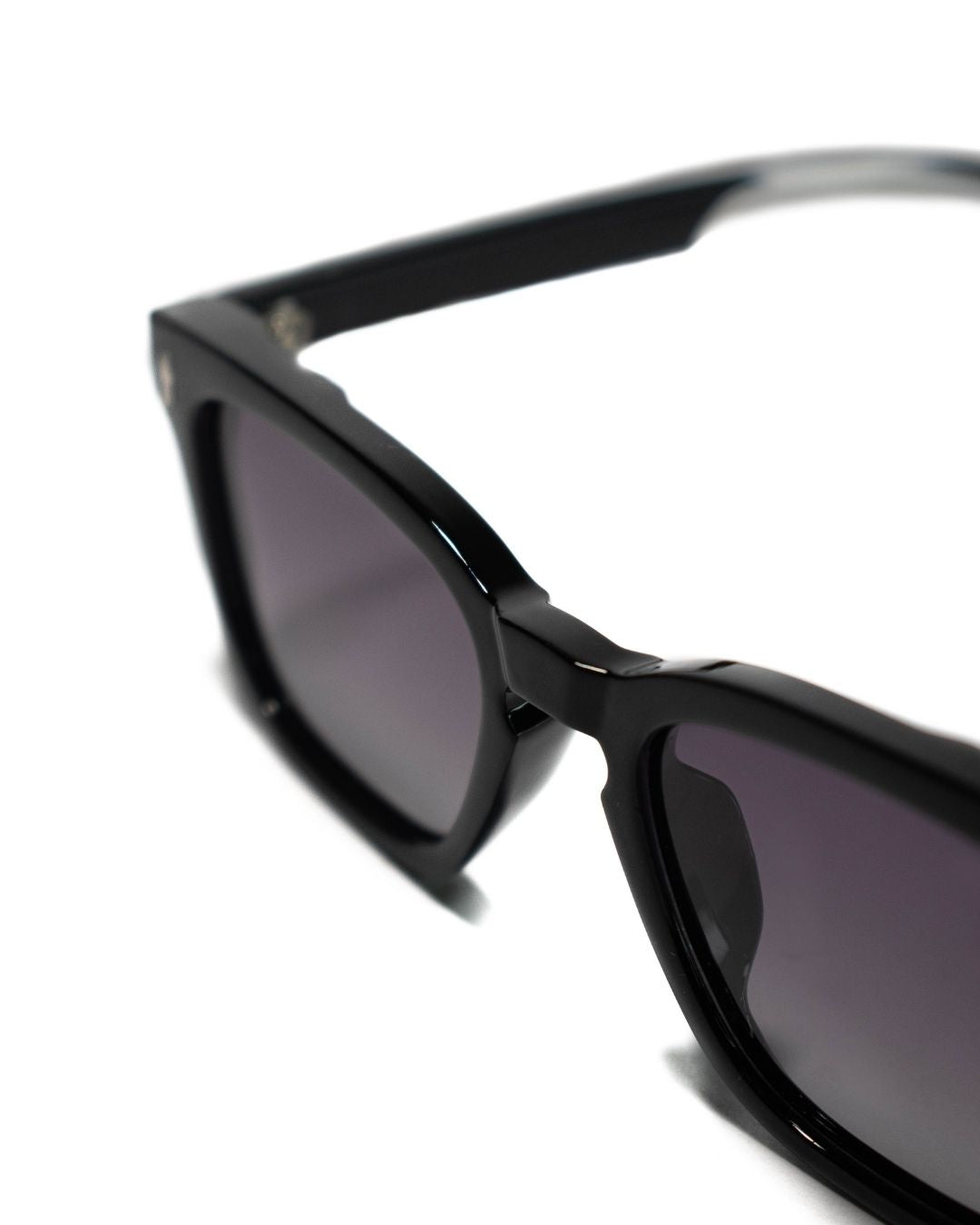 Capri Black