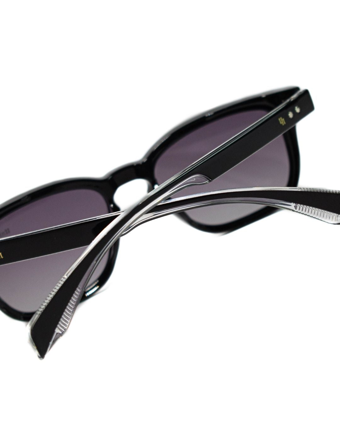 Capri Black